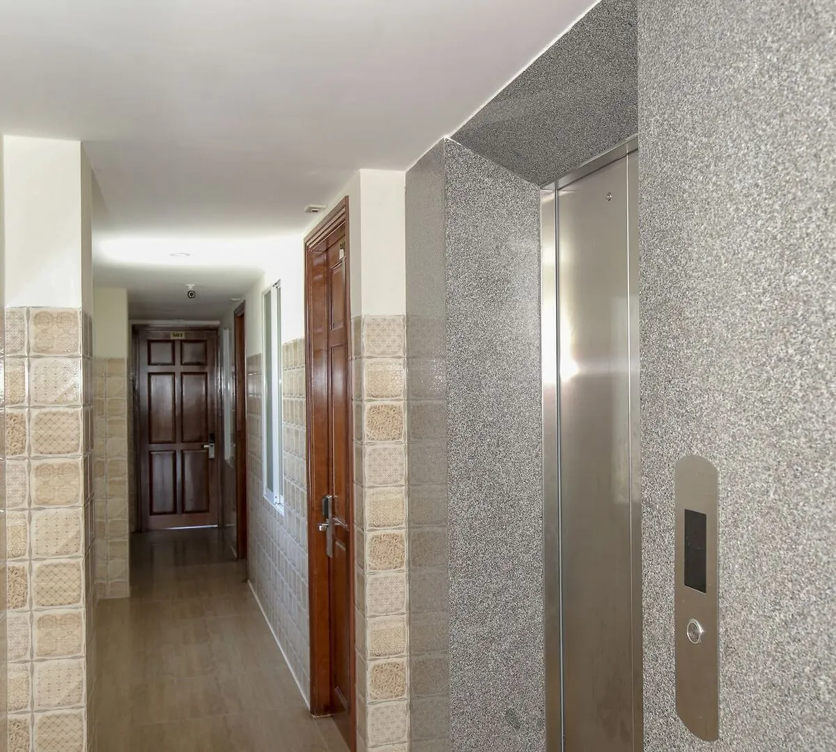 **  Q Hotel Nha Trang Vietnam